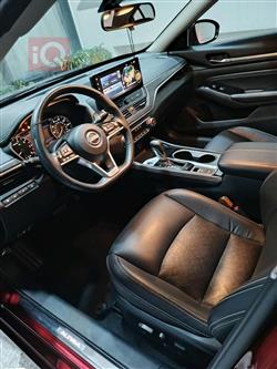 نيسان ألتيما